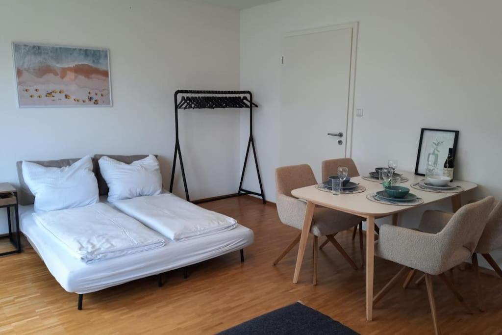 Beckhomes Bb- Gemuetliche, Neue Wohnung Bischberg 外观 照片